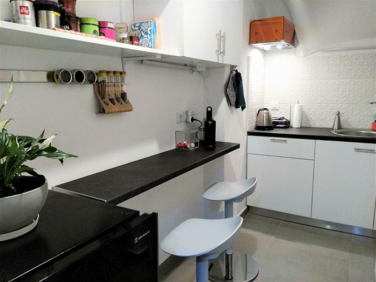 Athens Pangrati Modern Apt 10Min To Metro 외부 사진