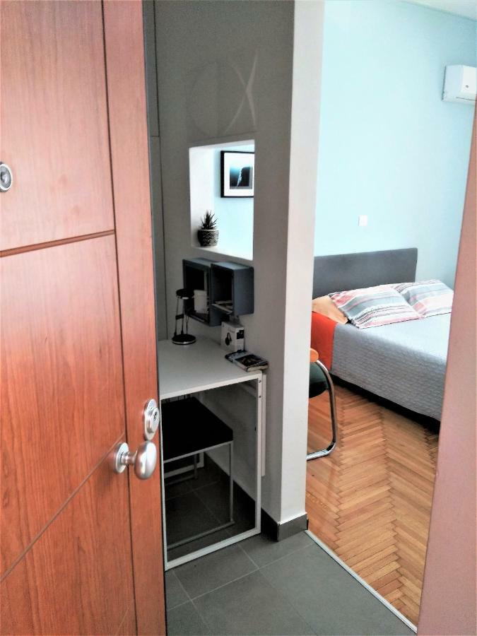 Athens Pangrati Modern Apt 10Min To Metro 외부 사진